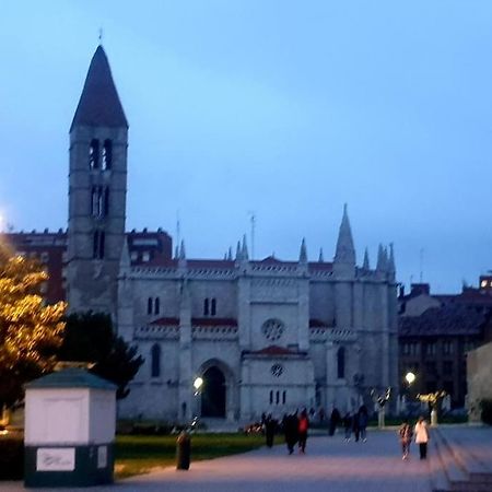 Precioso Loft En Pleno Corazon De Valladolid Buitenkant foto