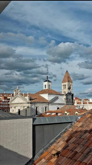 Precioso Loft En Pleno Corazon De Valladolid Buitenkant foto